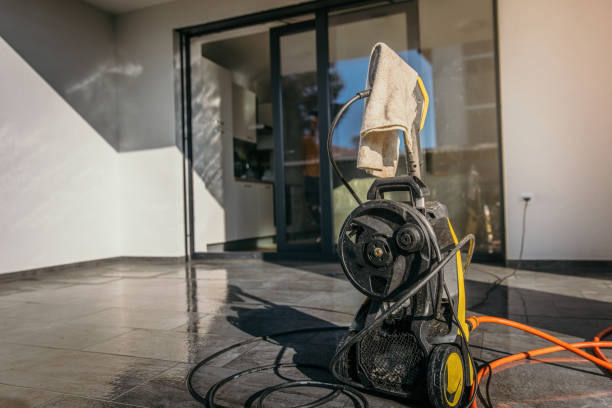 Professional Pressure Washing Services in Emerald Lake Hills, CA